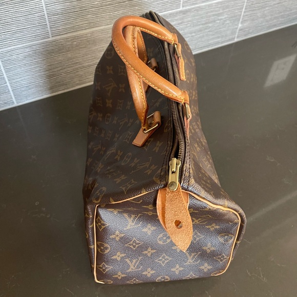 LOUIS VUITTON MONOGRAM SPEEDY 35 - Picture 3 of 11